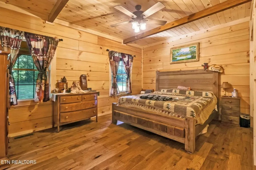 299 Anderson Tinch Avenue Jamestown TN 38556