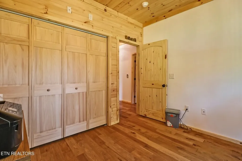 299 Anderson Tinch Avenue Jamestown TN 38556