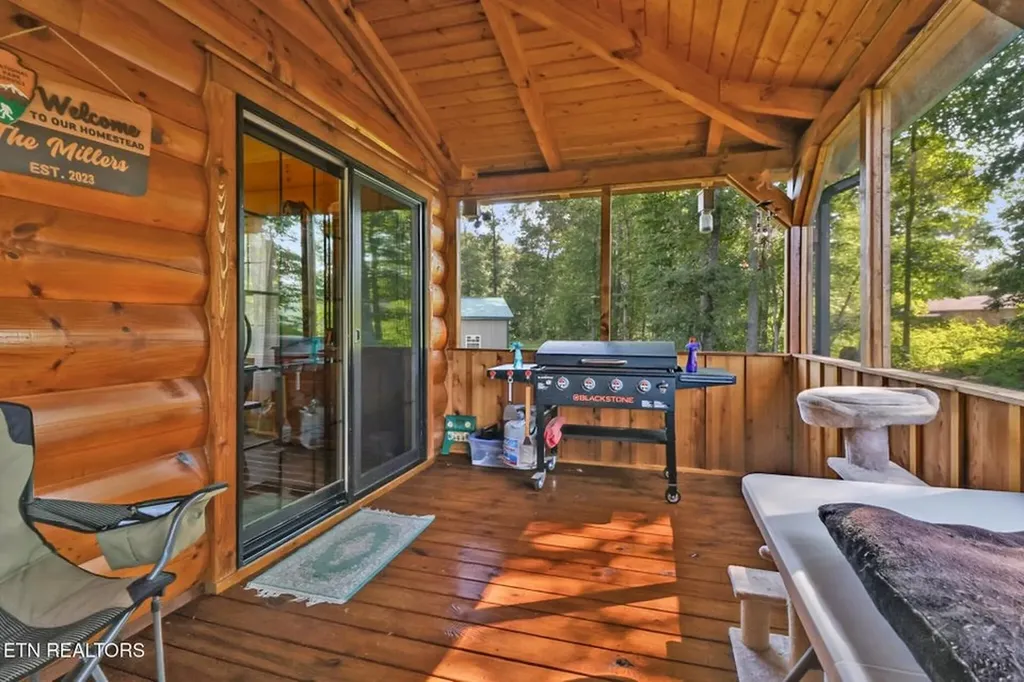 299 Anderson Tinch Avenue Jamestown TN 38556