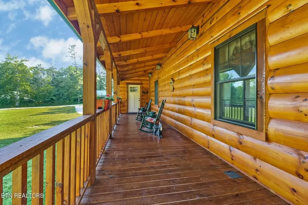 299 Anderson Tinch Avenue Jamestown TN 38556