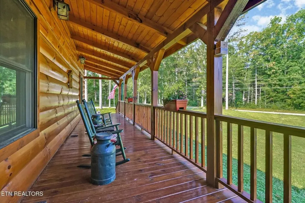 299 Anderson Tinch Avenue Jamestown TN 38556