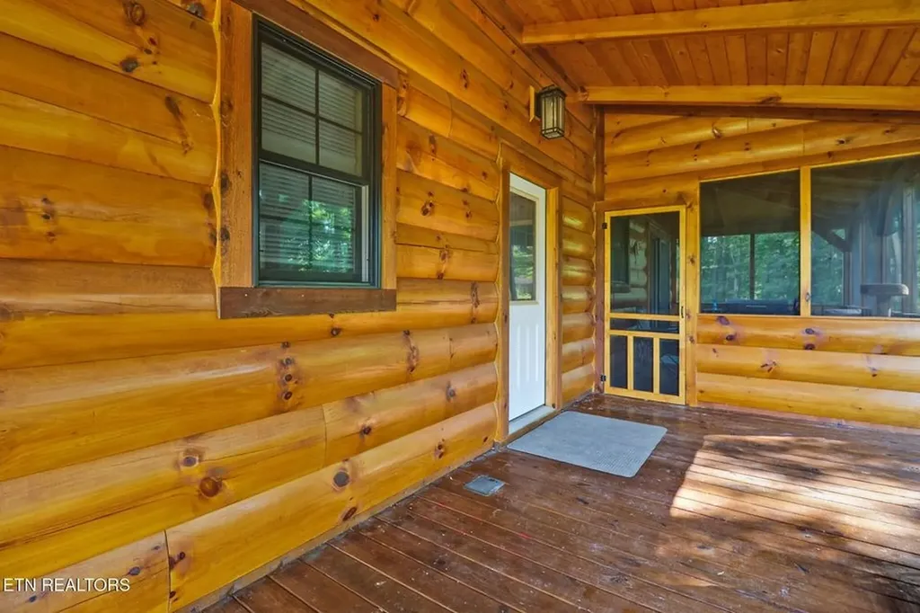 299 Anderson Tinch Avenue Jamestown TN 38556