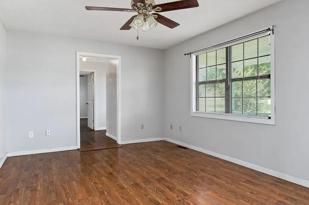 216 Oakley Allons Road Allons TN 38541