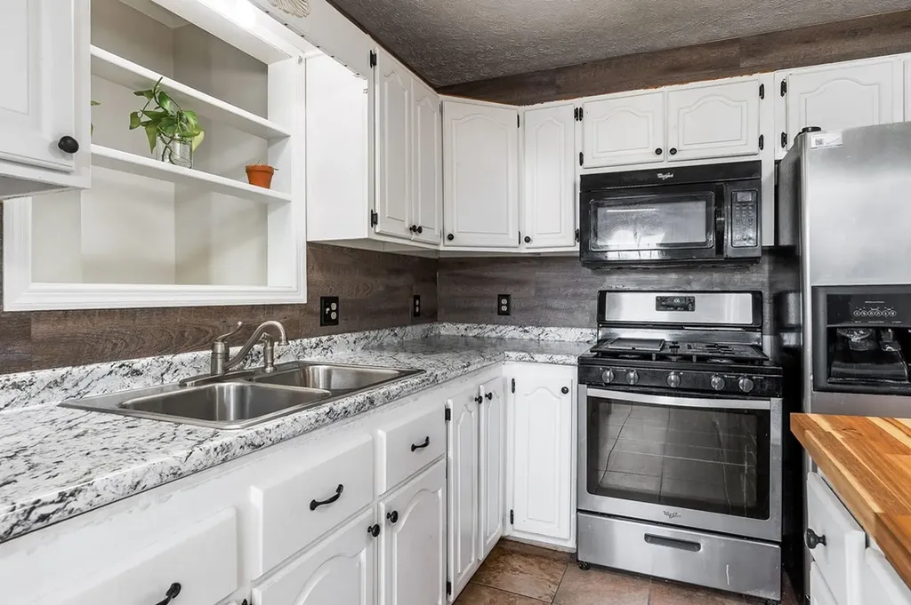 216 Oakley Allons Road Allons TN 38541