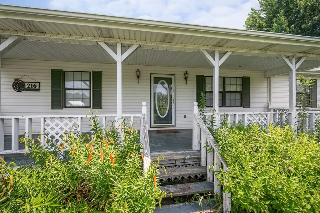 216 Oakley Allons Road Allons TN 38541