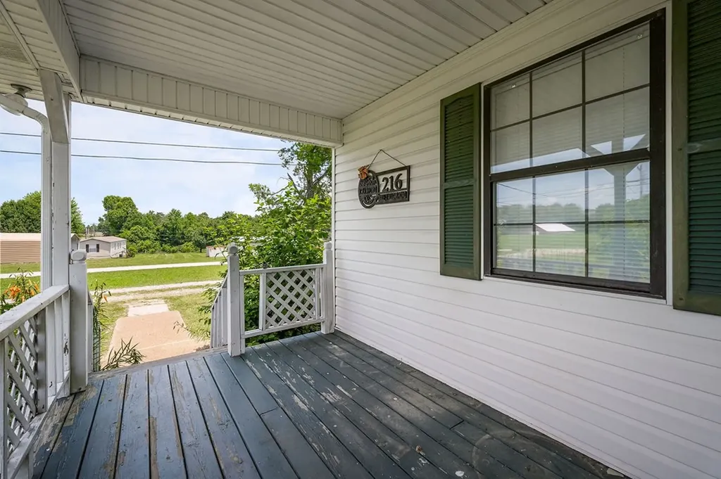 216 Oakley Allons Road Allons TN 38541