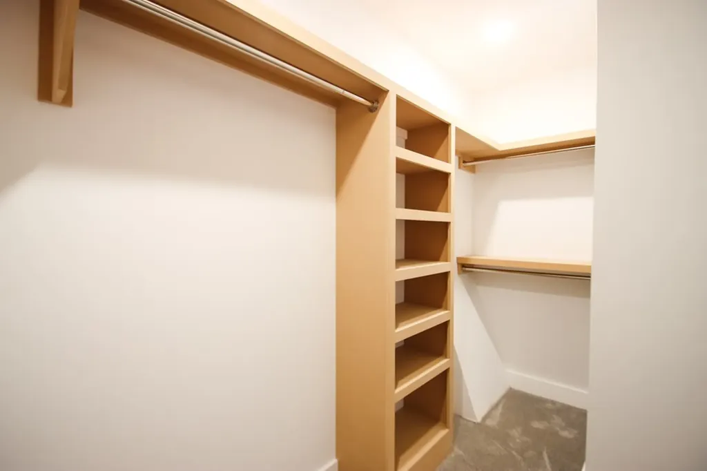 14165 Old Kentucky Road Walling TN 38587