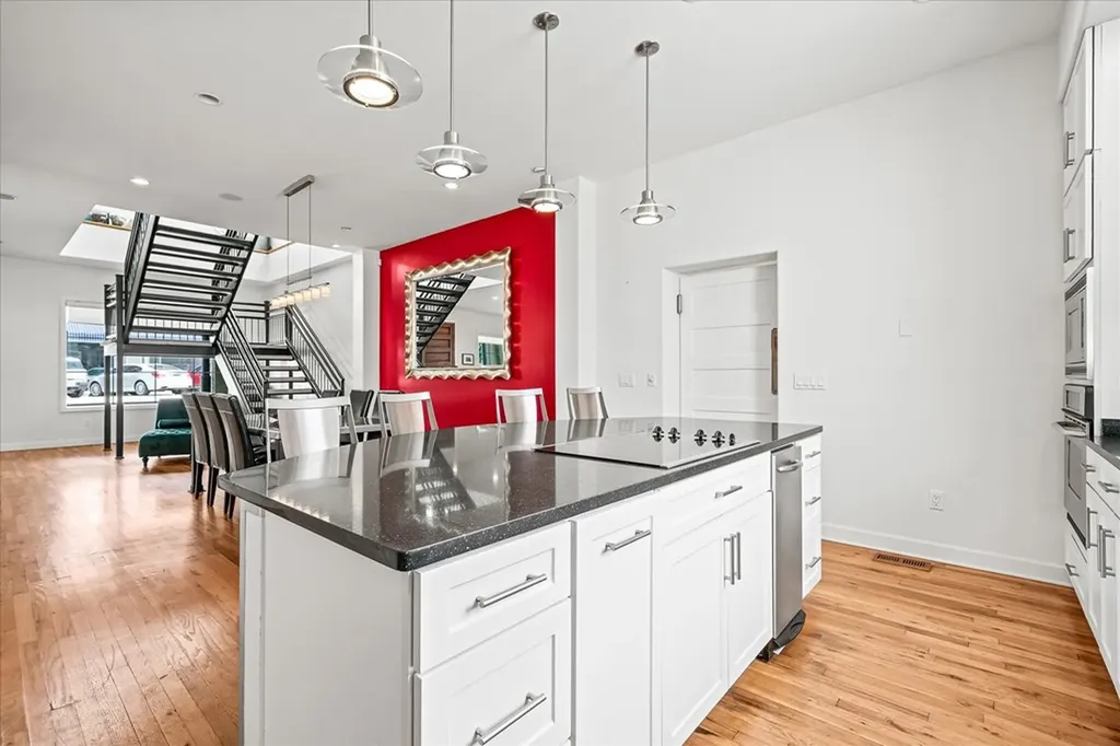 31 W Fifth Street Crossville TN 38555