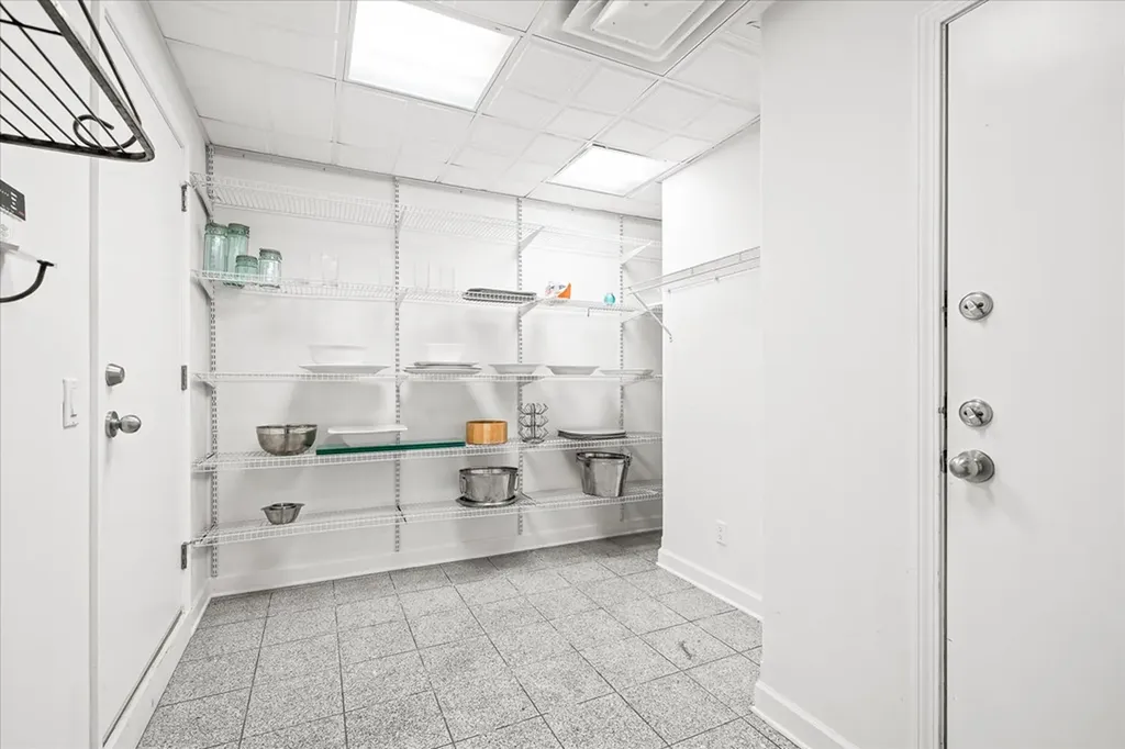 31 W Fifth Street Crossville TN 38555