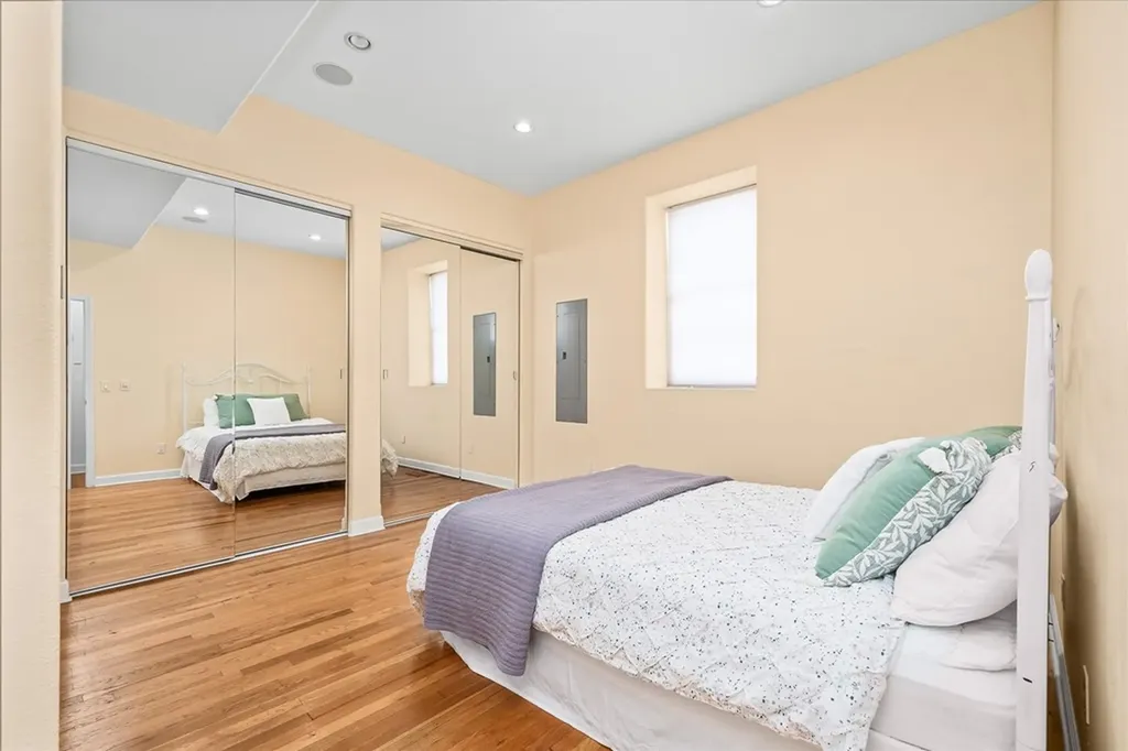 31 W Fifth Street Crossville TN 38555