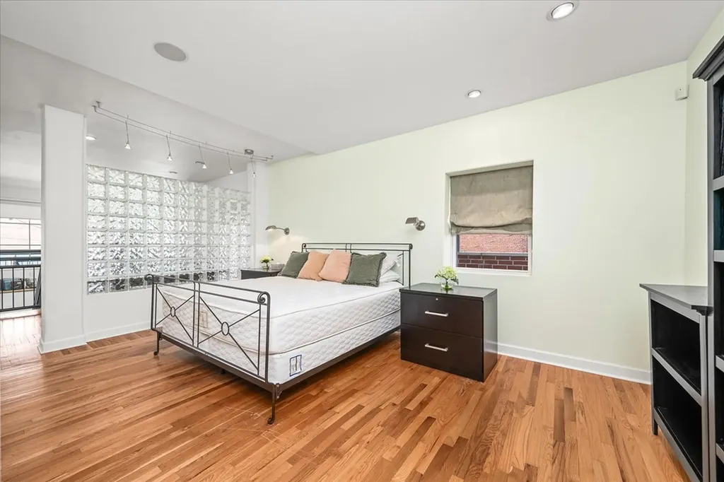 31 W Fifth Street Crossville TN 38555