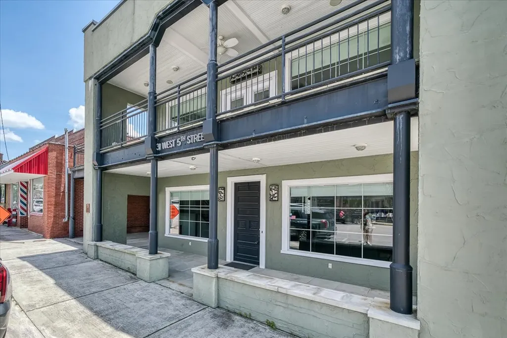 31 W Fifth Street Crossville TN 38555