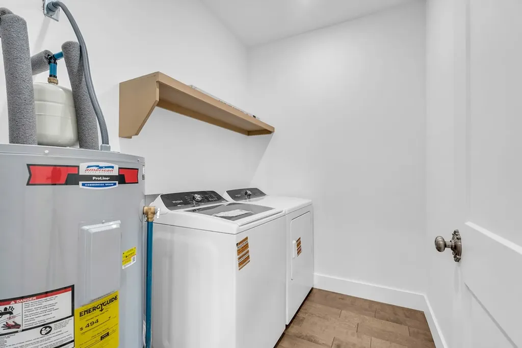 14181 Old Kentucky Road Walling TN 38587