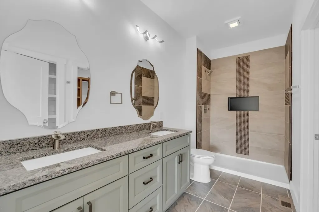 14181 Old Kentucky Road Walling TN 38587