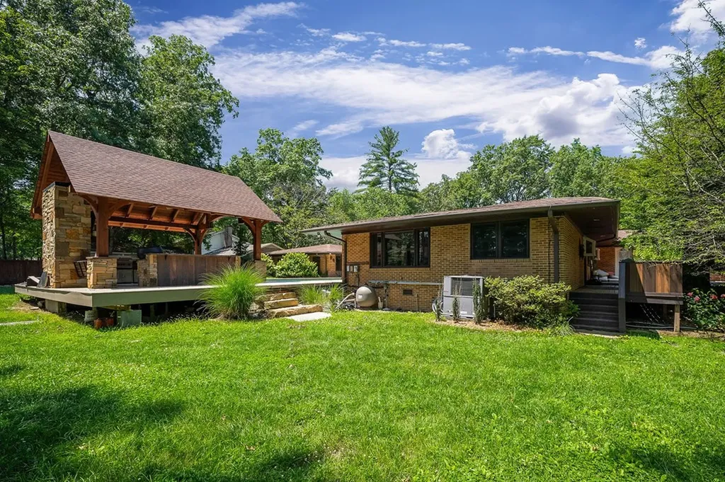 727 Timber Lane Cookeville TN 38501