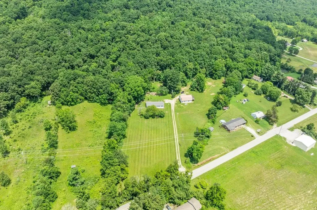 5536 Buck Mountain Road Cookeville TN 38506