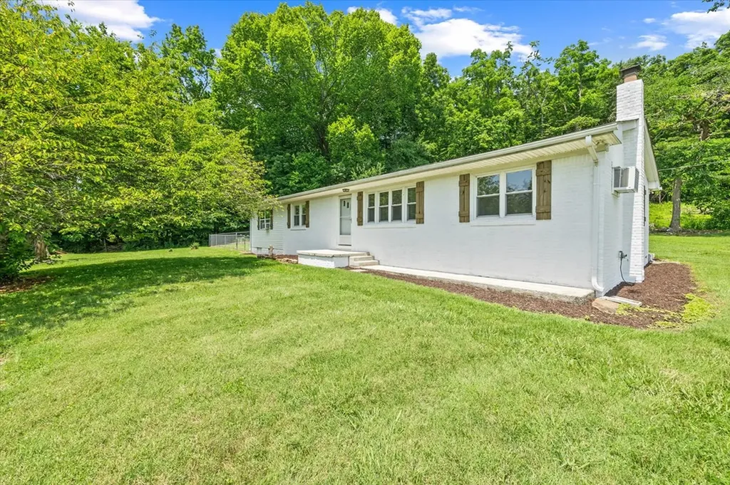 5536 Buck Mountain Road Cookeville TN 38506