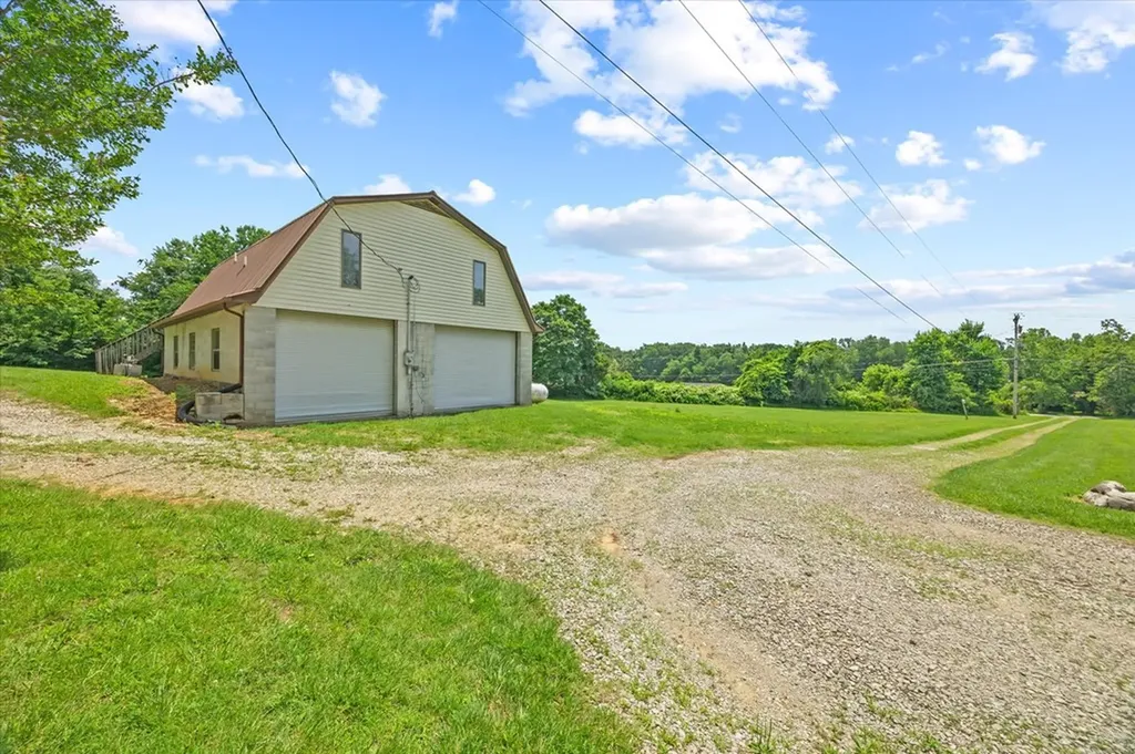 5536 Buck Mountain Road Cookeville TN 38506