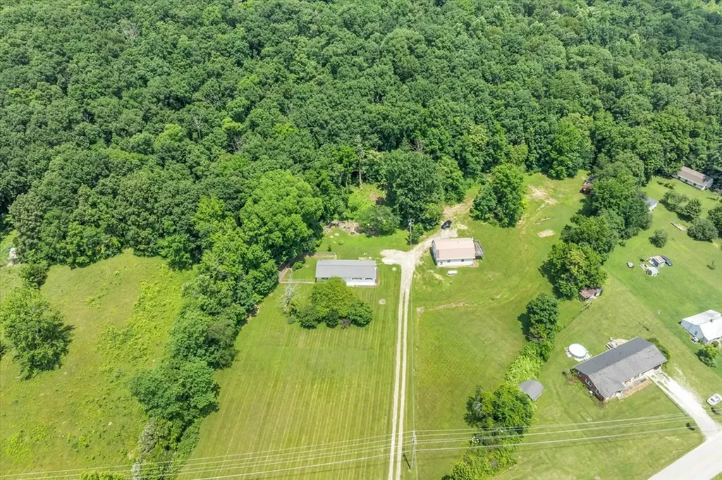 5536 Buck Mountain Road Cookeville TN 38506