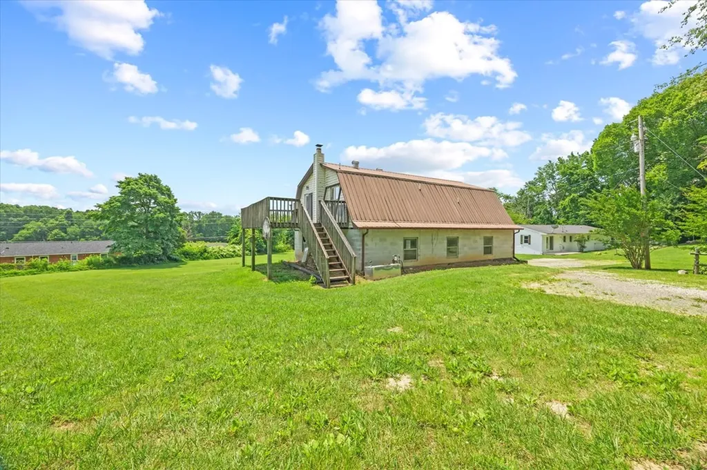 5536 Buck Mountain Road Cookeville TN 38506