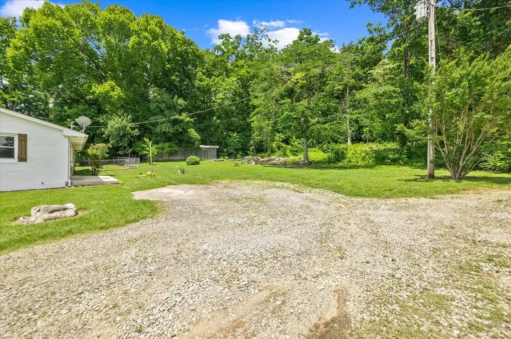 5536 Buck Mountain Road Cookeville TN 38506