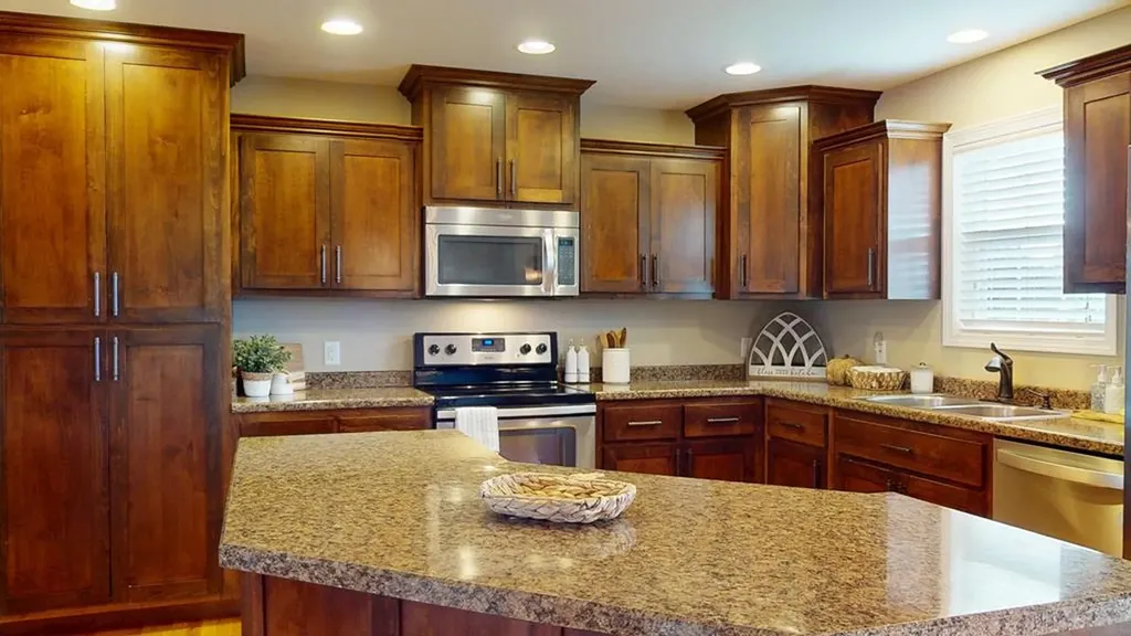 960 West Cemetery Road Cookeville TN 38506-5821