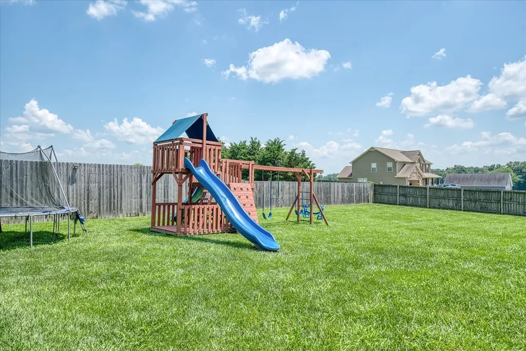 960 West Cemetery Road Cookeville TN 38506-5821