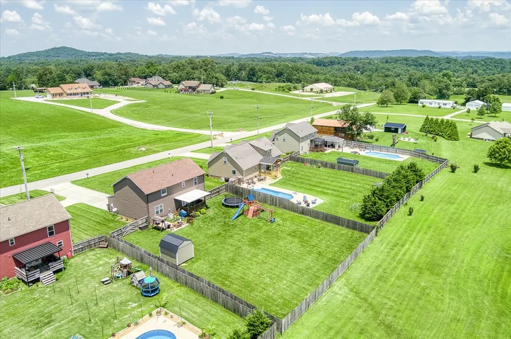 960 West Cemetery Road Cookeville TN 38506-5821