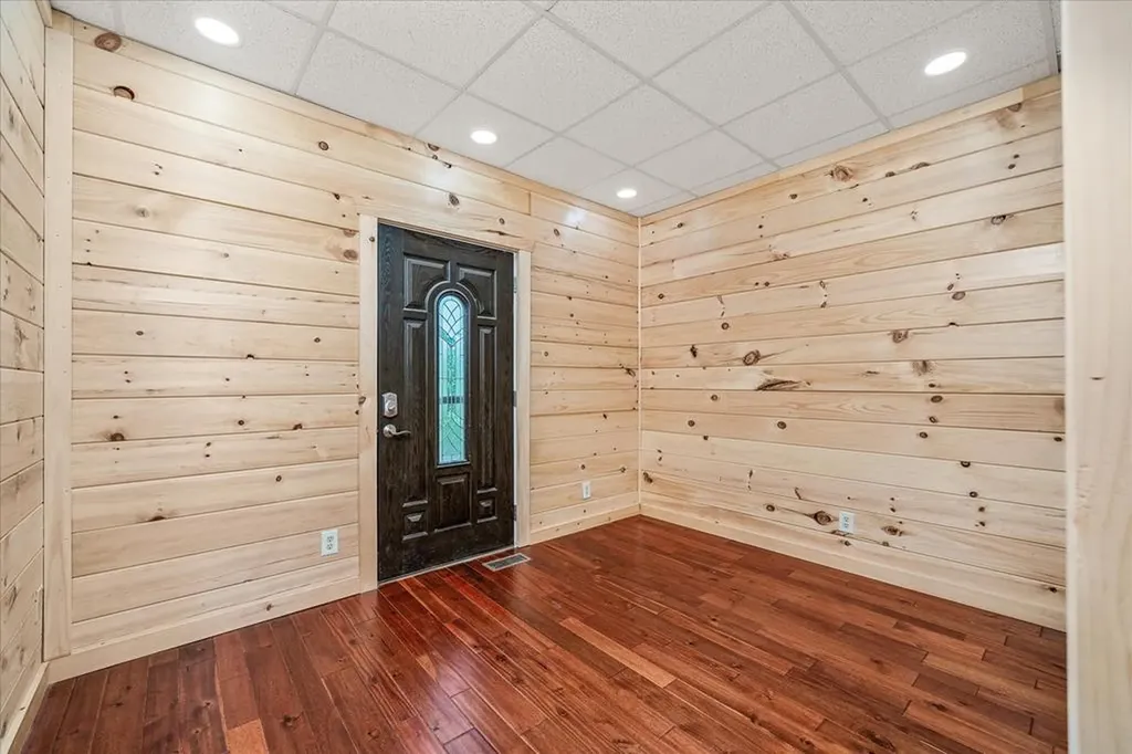 7040 Fallen Timer Lane Crawford TN 38554