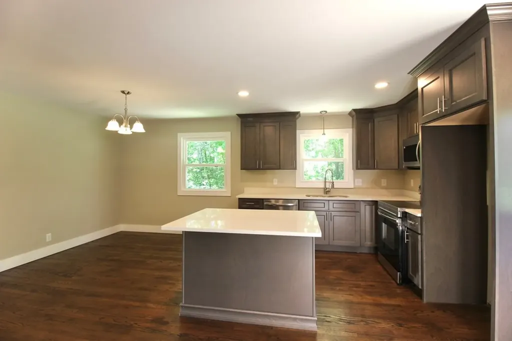 762 Austin Bottom Road Baxter TN 38544
