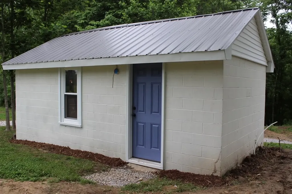 762 Austin Bottom Road Baxter TN 38544