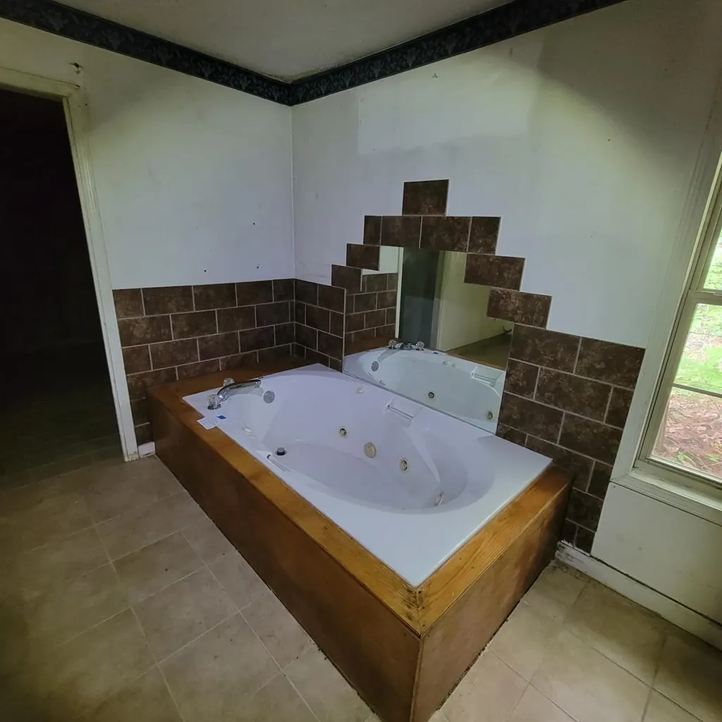 380 Dewey Burke Road Jamestown TN 38556