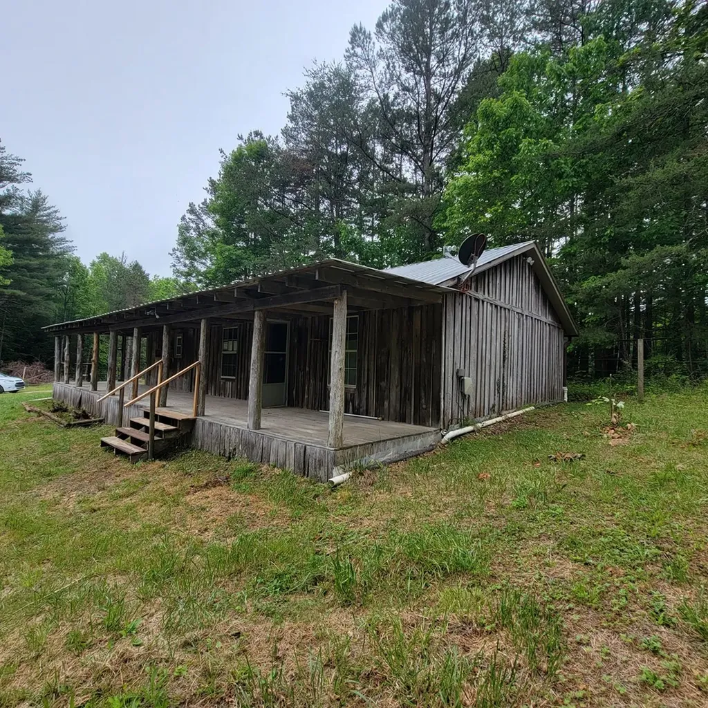 380 Dewey Burke Road Jamestown TN 38556