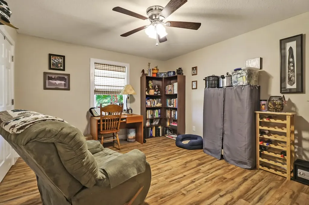 1401 Pennsylvania Avenue Jamestown TN 38556