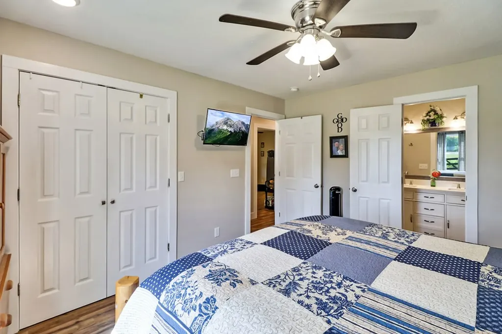 1401 Pennsylvania Avenue Jamestown TN 38556