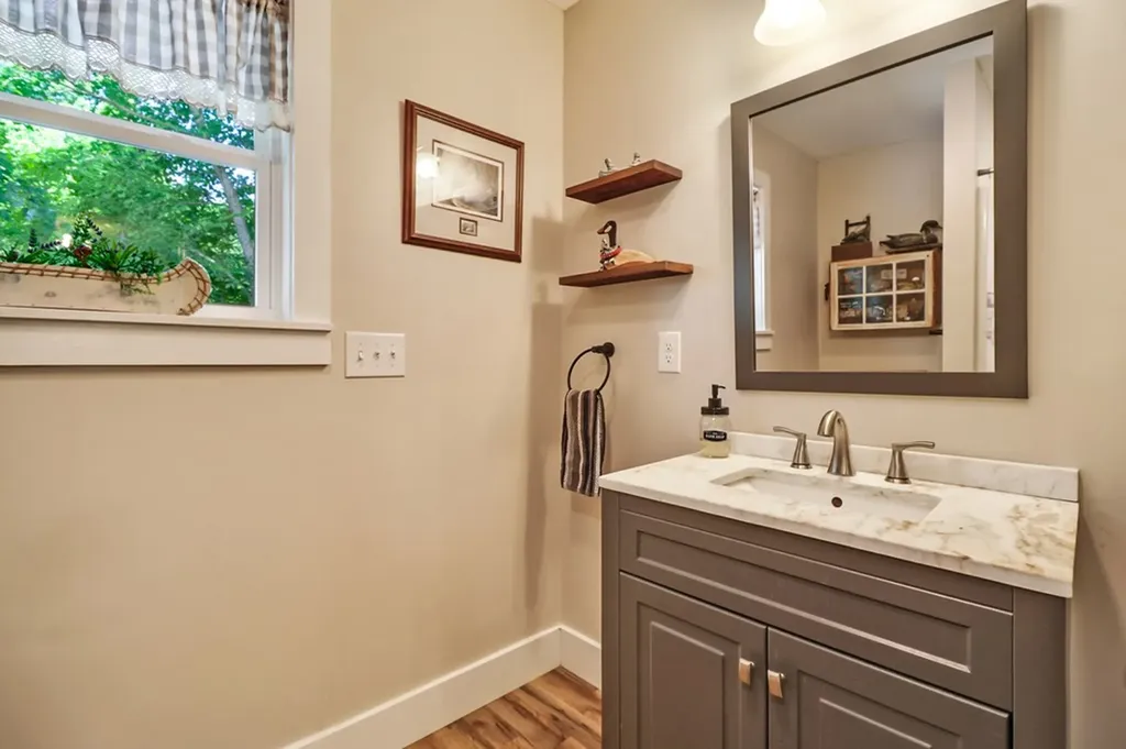 1401 Pennsylvania Avenue Jamestown TN 38556