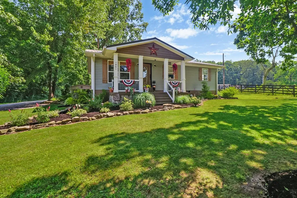 1401 Pennsylvania Avenue Jamestown TN 38556