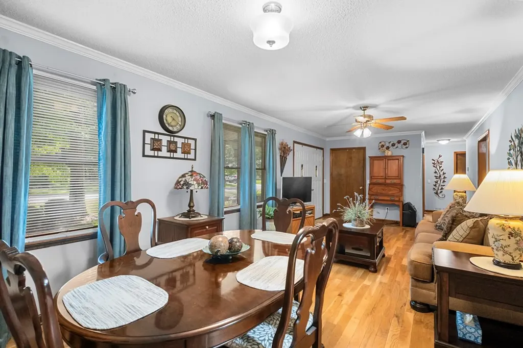 122 Glenwood Crossville TN 38558