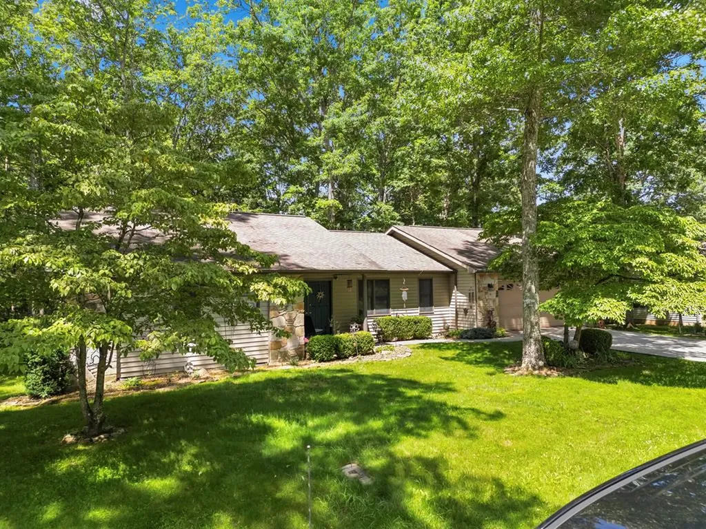 122 Glenwood Crossville TN 38558