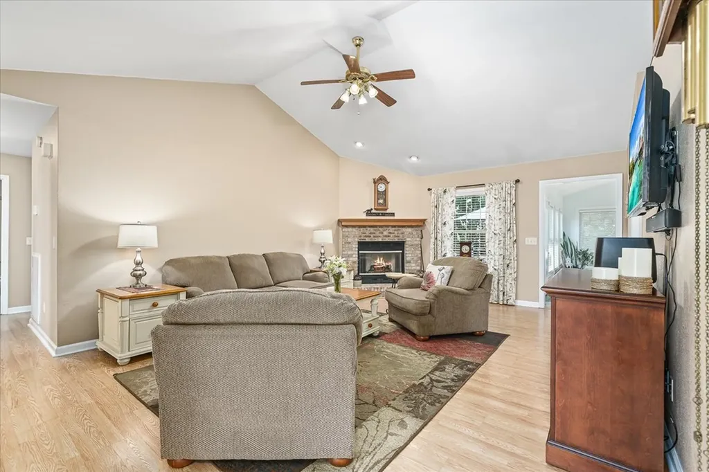 545 Snead Drive Crossville TN 38558-8713