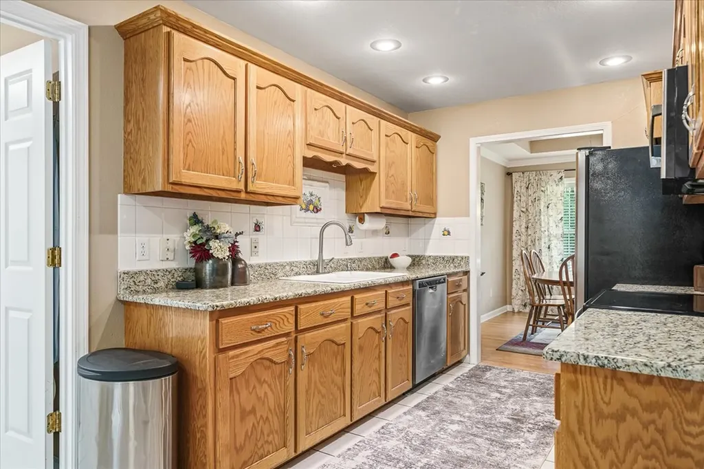 545 Snead Drive Crossville TN 38558-8713