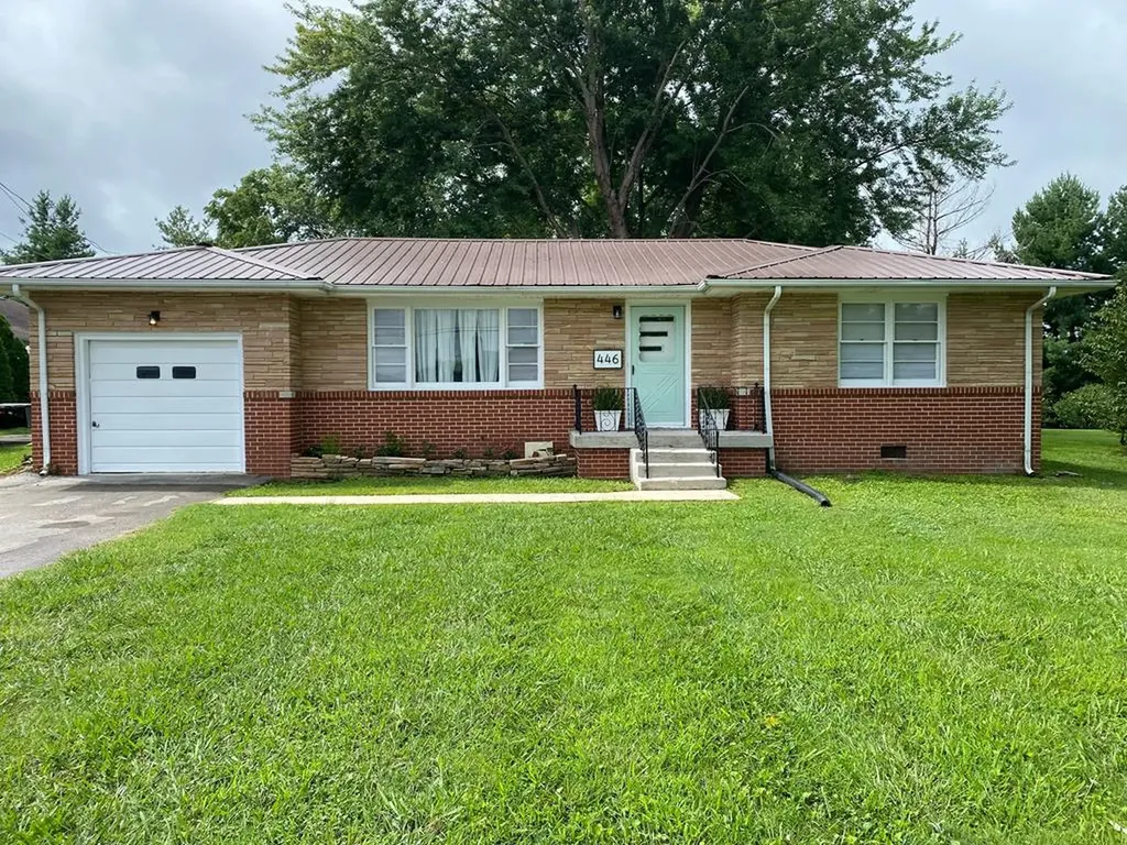 446 W Stevens Street Cookeville TN 38501-4216