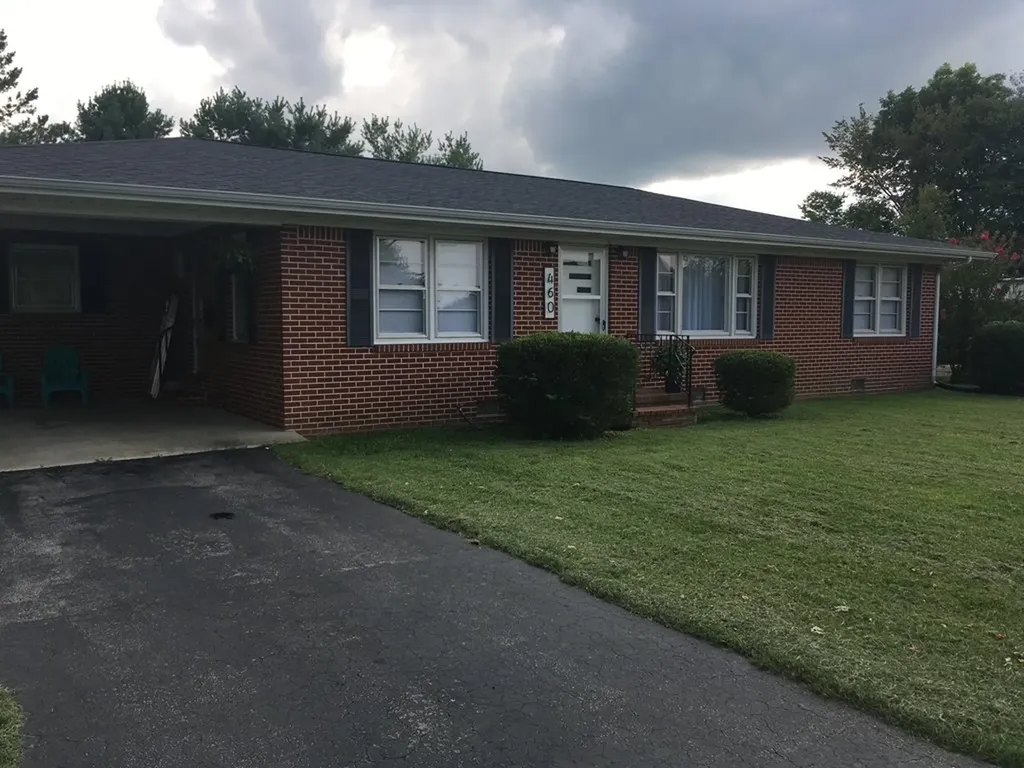 460 W Stevens Street Cookeville TN 38501-3704