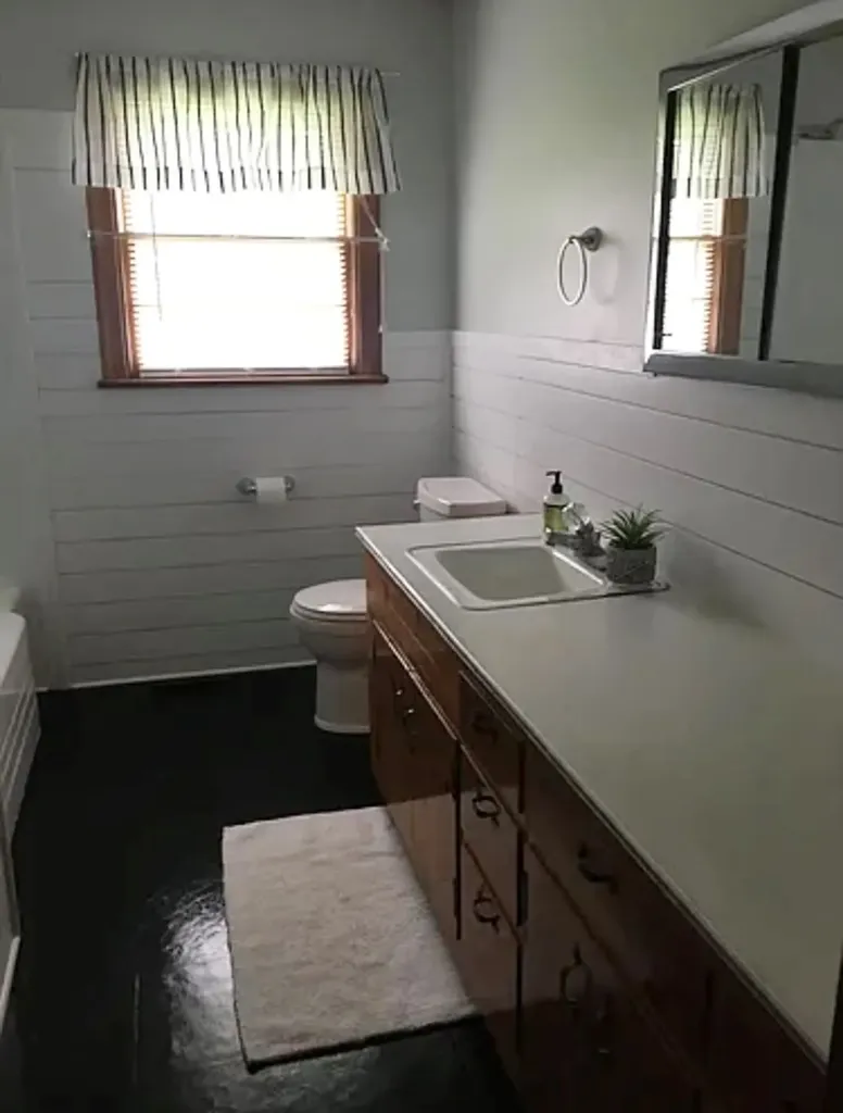 460 W Stevens Street Cookeville TN 38501-3704