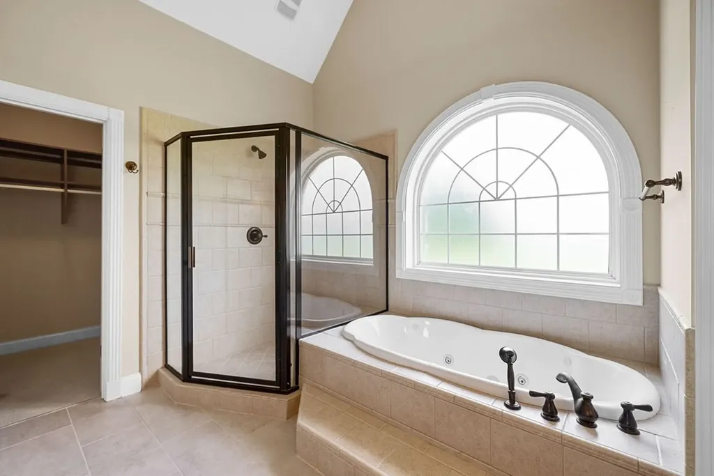 306 Gray Hawk Trail Clarksville TN 37043