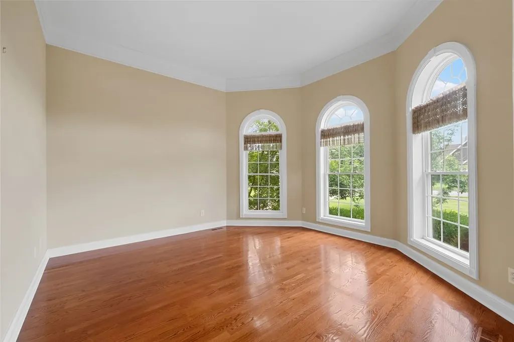 306 Gray Hawk Trail Clarksville TN 37043