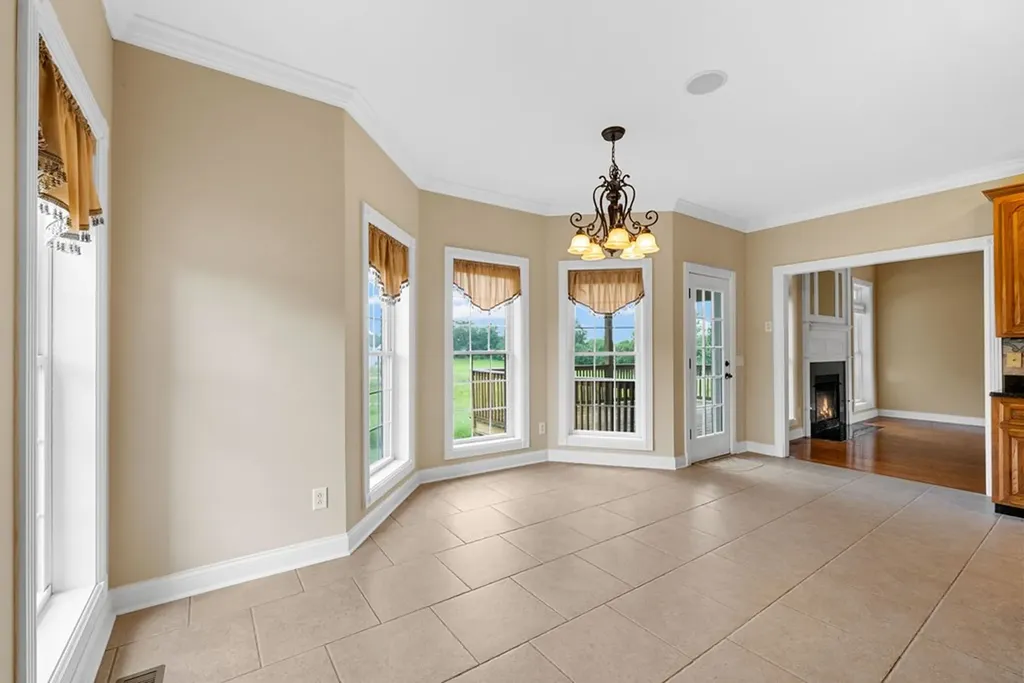 306 Gray Hawk Trail Clarksville TN 37043