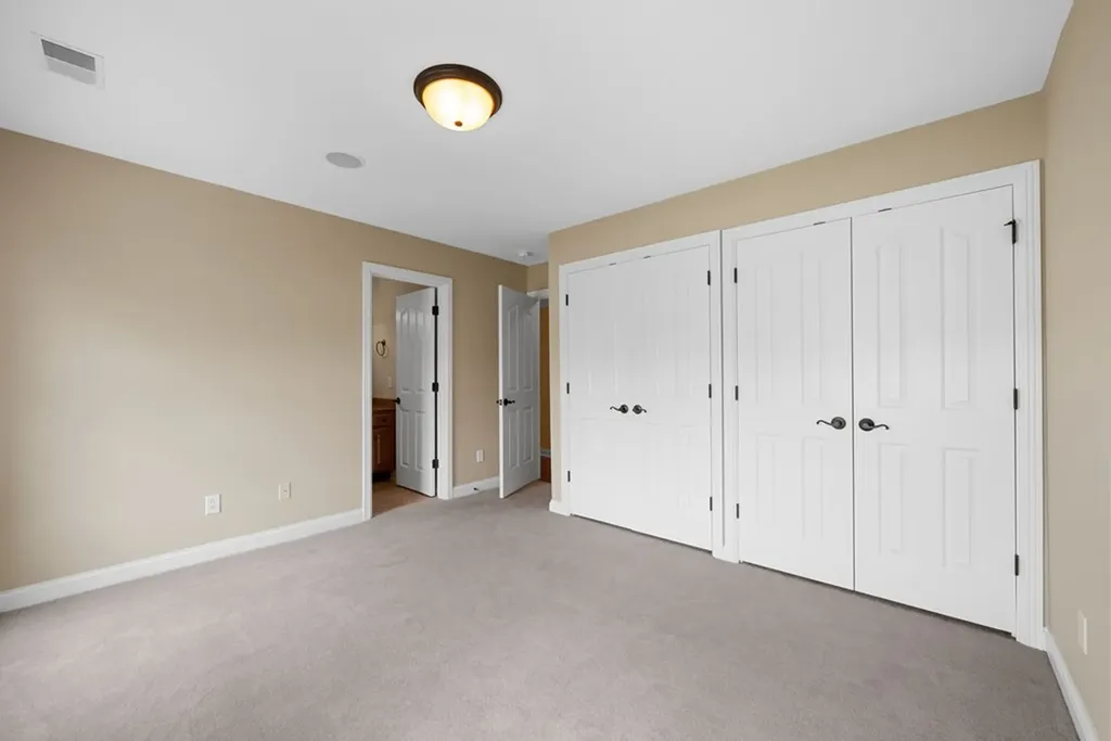 306 Gray Hawk Trail Clarksville TN 37043