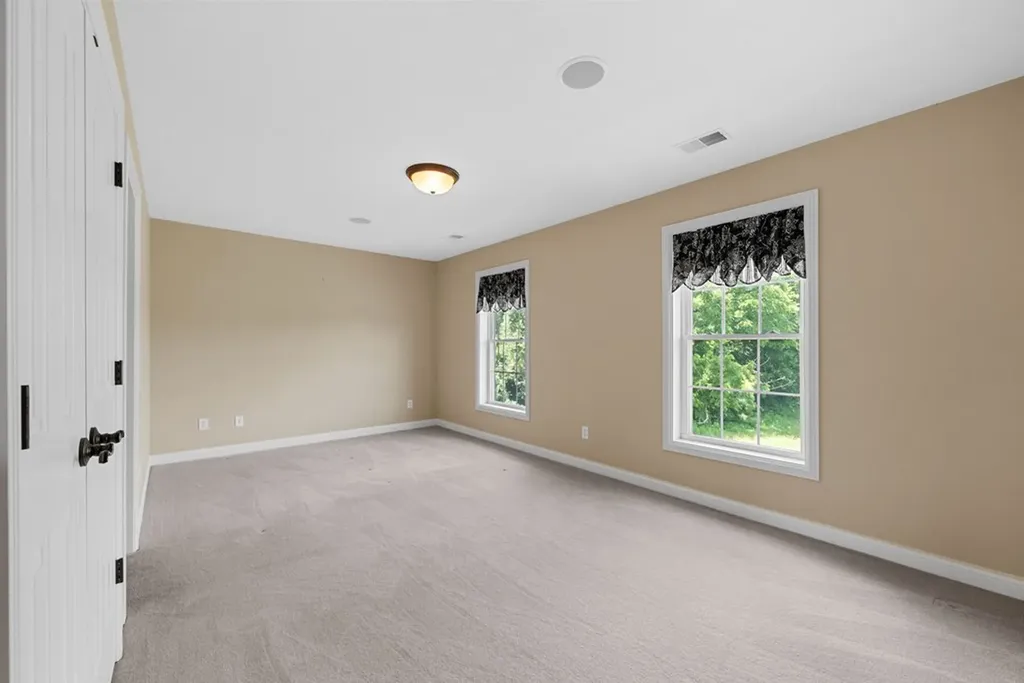 306 Gray Hawk Trail Clarksville TN 37043