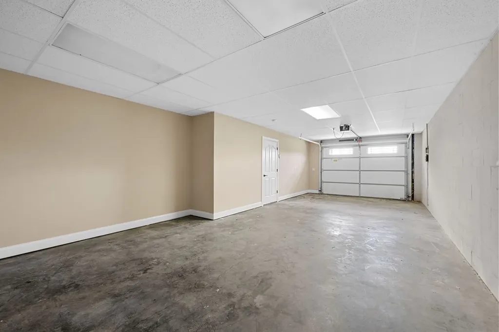 306 Gray Hawk Trail Clarksville TN 37043